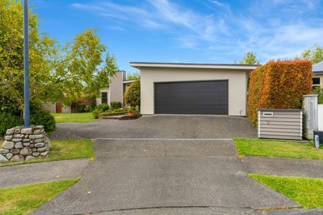 Photo of property in 7 Ruru Place, Levin, 5510