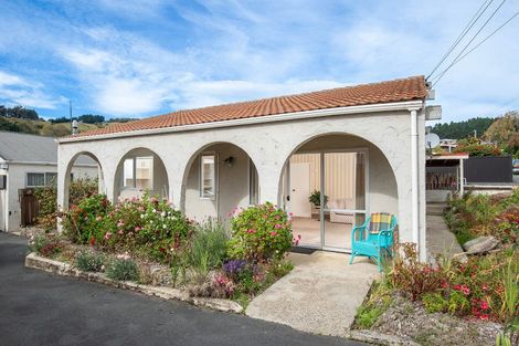 Photo of property in 12a Elwyn Crescent, Green Island, Dunedin, 9018