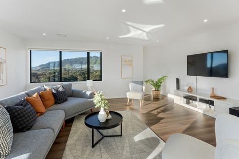 Photo of property in 1 Stetson Rise, Waikanae, 5391