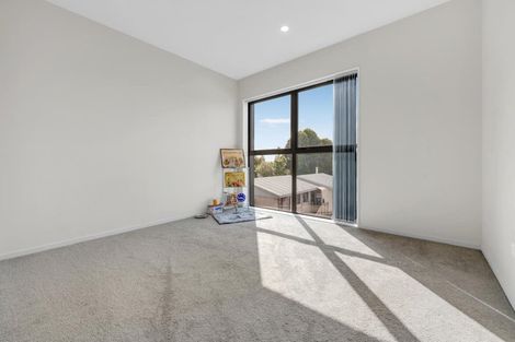 Photo of property in 11a Kimdale Place, Totara Heights, Auckland, 2105