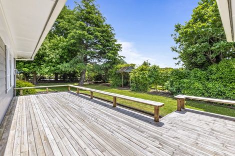 Photo of property in 113 Boord Crescent, Kumeu, 0891