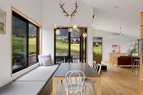 Photo of property in 96 Jacks Point Rise, Jacks Point, Queenstown, 9371