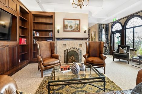 Photo of property in 141 Hackthorne Road, Cashmere, Christchurch, 8022