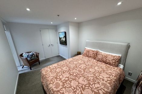 Photo of property in Piermont Apartments, 2b/82 Cable Street, Te Aro, Wellington, 6011