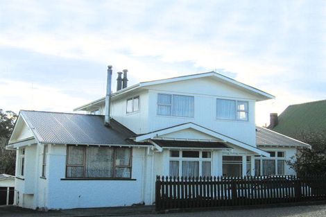 Photo of property in 55 Napier Terrace, Hospital Hill, Napier, 4110