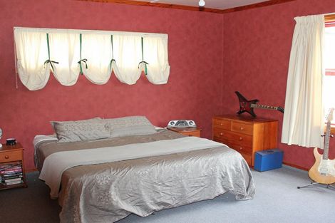 Photo of property in 21 Mersey Street, South Hill, Oamaru, 9400