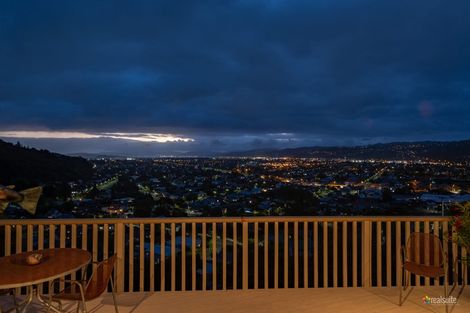 Photo of property in 36 Woodvale Grove, Fairfield, Lower Hutt, 5011