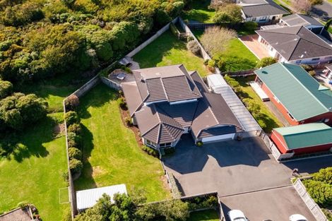 Photo of property in 313 Maungaraki Road, Maungaraki, Lower Hutt, 5010