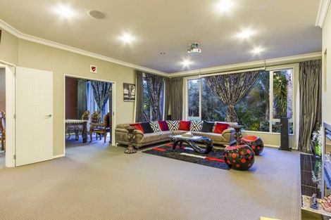 Photo of property in 11 Mistral Place, West Harbour, Auckland, 0618