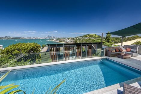 Photo of property in 19 Jubilee Avenue, Devonport, Auckland, 0624