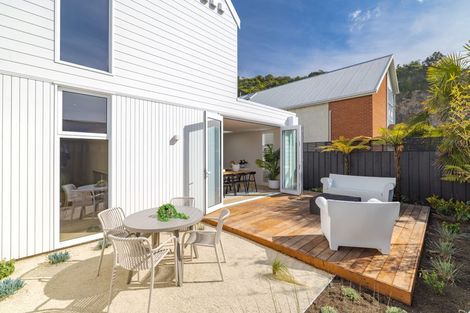 Photo of property in 3 Wiggins Street, Sumner, Christchurch, 8081