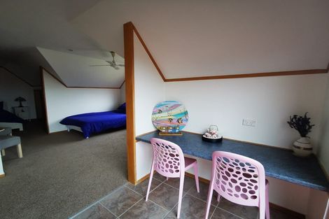 Photo of property in 307 Kaipara Road, Papakura, 2582