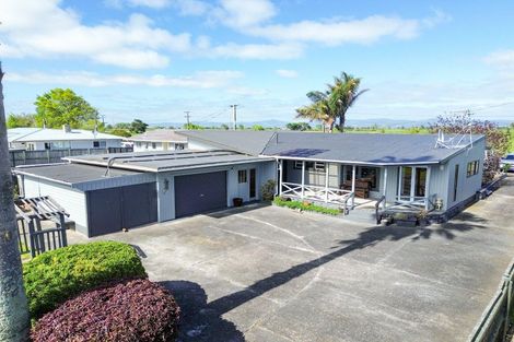 Photo of property in 108 Pipiroa Road, Ngatea, 3503