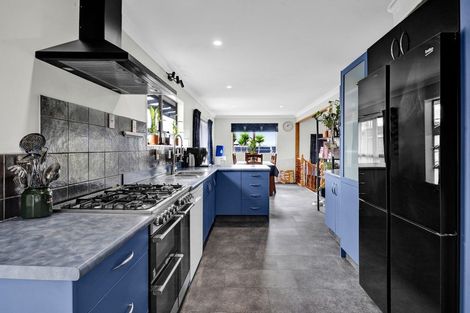 Photo of property in 22 Fantham Street, Hawera, 4610