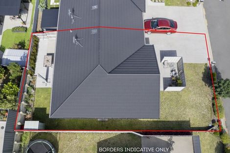 Photo of property in Waterview Estate, 32/4 Greystone Place, Omokoroa, 3114