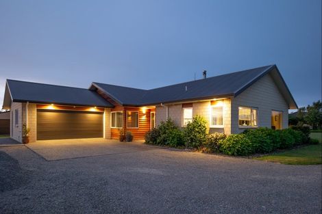 Photo of property in 17 Arete Lane, Levin, 5571