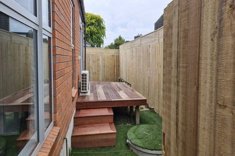 Photo of property in 30b Larch Place, Casebrook, Christchurch, 8051