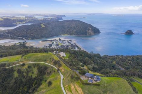 Photo of property in 995 Hibiscus Coast Highway, Waiwera, Orewa, 0994