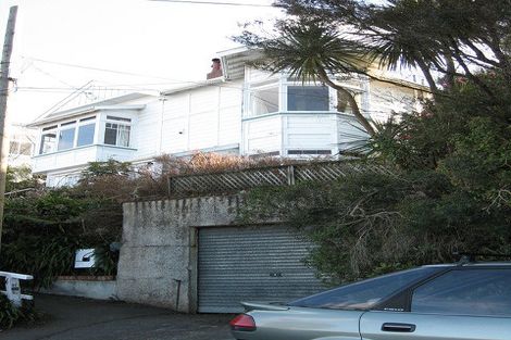 Photo of property in 48 Central Terrace, Kelburn, Wellington, 6012