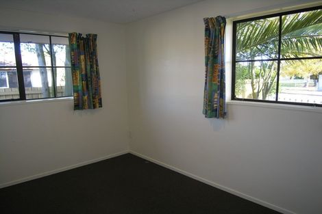 Photo of property in 137 Hawthornden Road, Avonhead, Christchurch, 8042