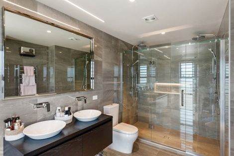 Photo of property in 20 Wai-iti Terrace, Burnside, Christchurch, 8053