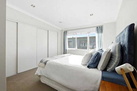 Photo of property in 12 Parkside Drive, Orewa, 0931