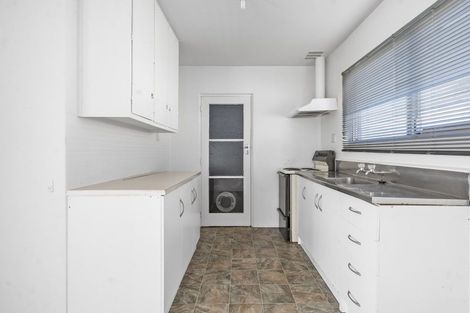 Photo of property in 15 Koutu Road, Koutu, Rotorua, 3010