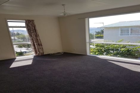 Photo of property in 121 Jamaica Drive, Grenada North, Wellington, 5028