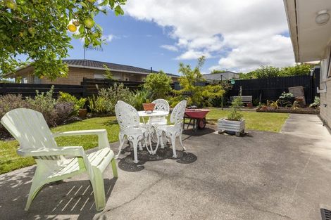 Photo of property in 25a Manawa Avenue, Raumati Beach, Paraparaumu, 5032