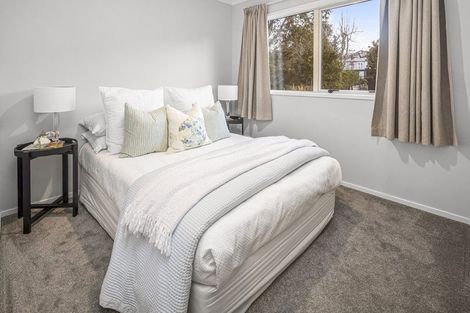 Photo of property in 14a Packham Place, Beach Haven, Auckland, 0626