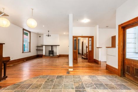 Photo of property in 42 Devon Street, Aro Valley, Wellington, 6021