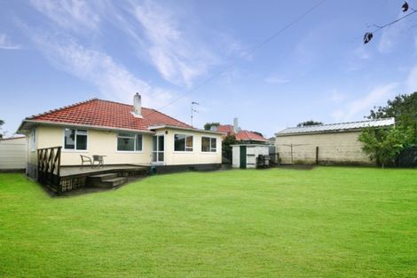 Photo of property in 7 Hawkins Street, Vogeltown, New Plymouth, 4310