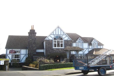 Photo of property in 1 Delhi Place, Cashmere, Christchurch, 8022