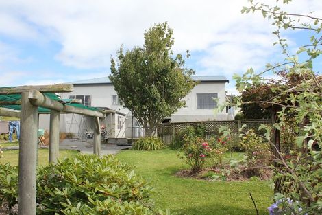 Photo of property in 21 Mersey Street, South Hill, Oamaru, 9400