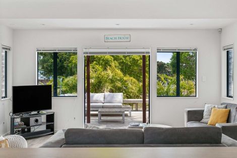 Photo of property in 13 Given Grove, Pauanui, Hikuai, 3579