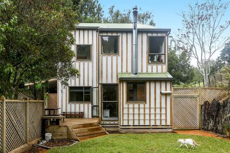 Photo of property in 12c Marina Grove, Frankleigh Park, New Plymouth, 4310