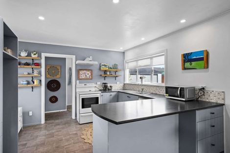 Photo of property in 1013 Willowpark Road North, Mayfair, Hastings, 4122