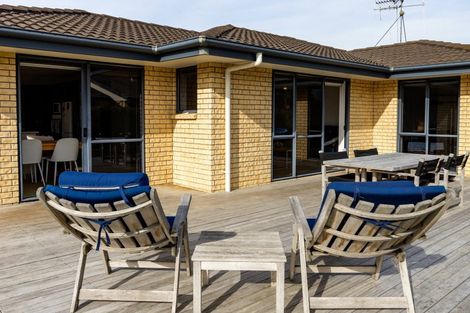 Photo of property in 13 Bellona Place, Flagstaff, Hamilton, 3210