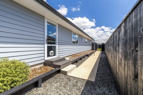 Photo of property in 28 George Street, Bulls, 4818