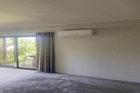Photo of property in 2/94 Glamorgan Drive, Torbay, Auckland, 0630