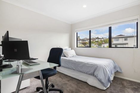 Photo of property in 29 Laurel Oak Drive, Schnapper Rock, Auckland, 0632