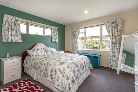 Photo of property in 45a Shortland Street, Wainoni, Christchurch, 8061