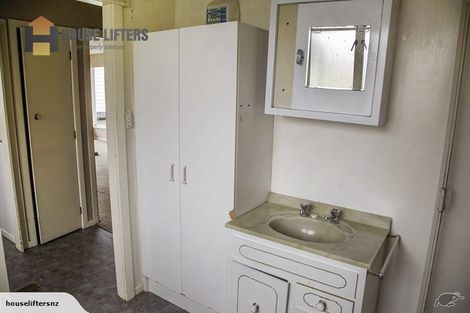 Photo of property in 4 Hauraki Crescent, Pinehill, Auckland, 0632