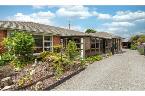 Photo of property in 64 Niven Street, Avondale, Christchurch, 8061