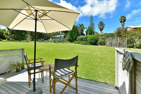 Photo of property in 1/142 Stanmore Bay Road, Stanmore Bay, Whangaparaoa, 0932