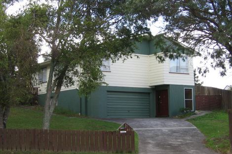 Photo of property in 41 Rosewarne Crescent, Glendene, Auckland, 0602