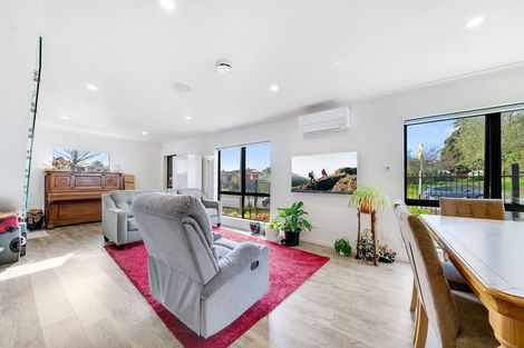 Photo of property in 4a Kelman Road, Kelston, Auckland, 0602