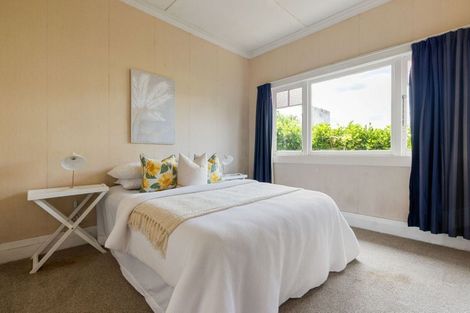 Photo of property in 15 Saint Winifreds Avenue, Hamilton East, Hamilton, 3216