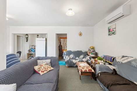 Photo of property in 9 Pinedale Place, Henderson, Auckland, 0610