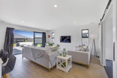 Photo of property in 100 Northmoor Boulevard, Rolleston, 7615